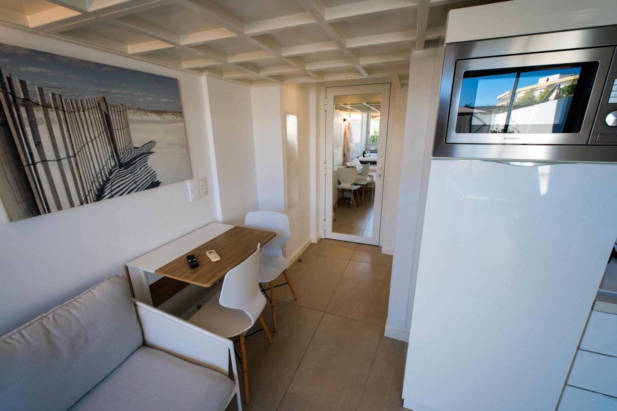 Villa Bono Jacuzzi & Spa Saint-Laurent-du-Var Dış mekan fotoğraf